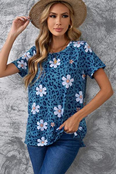 Printed Leopard Round Neck Short Sleeve T-Shirt Women's T-Shirts - Tophatter Daily Deals