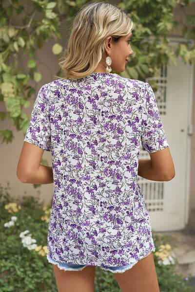 Floral V-Neck Short Sleeve T-Shirt Women's T-Shirts - Tophatter Daily Deals