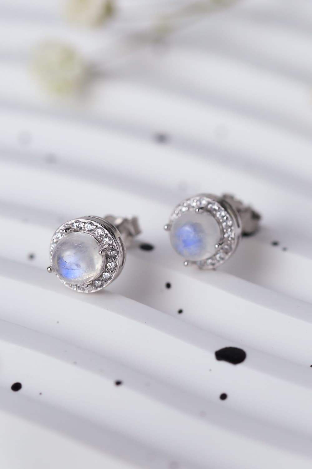 High Quality Natural Moonstone 925 Sterling Silver Stud Earrings Silver One Size Moonstone - Tophatter Daily Deals