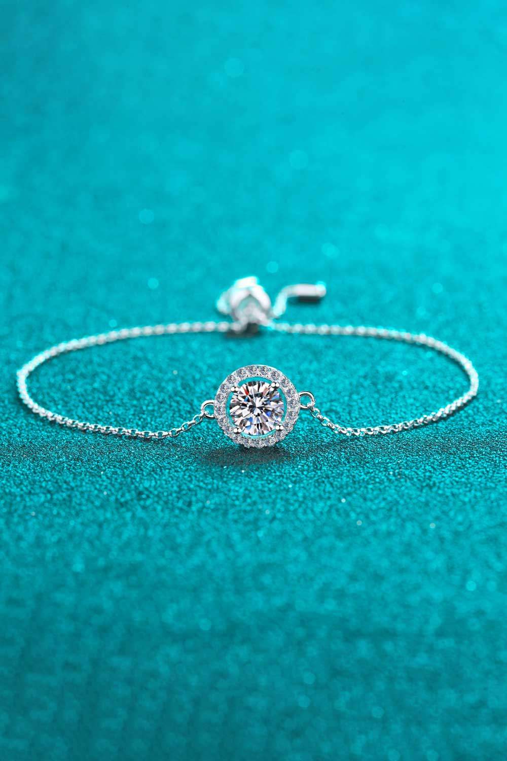 Adored Show You The Way Moissanite Bracelet Moissanite - Tophatter Daily Deals