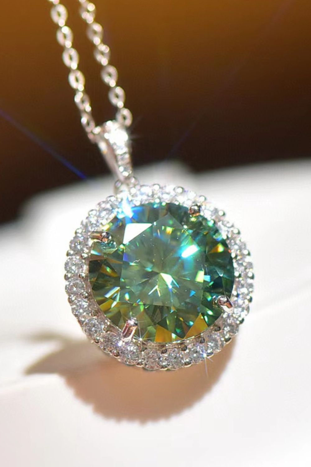 10 Carat Moissanite Pendant Platinum-Plated Necklace Green One Size Moissanite - Tophatter Daily Deals