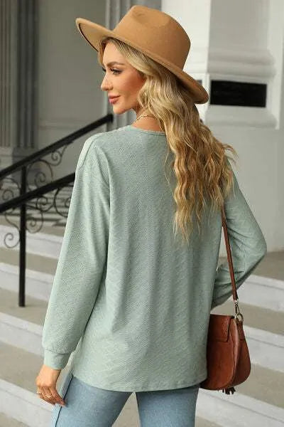 V-Neck Long Sleeve T-Shirt Women's T-Shirts - Tophatter Daily Deals
