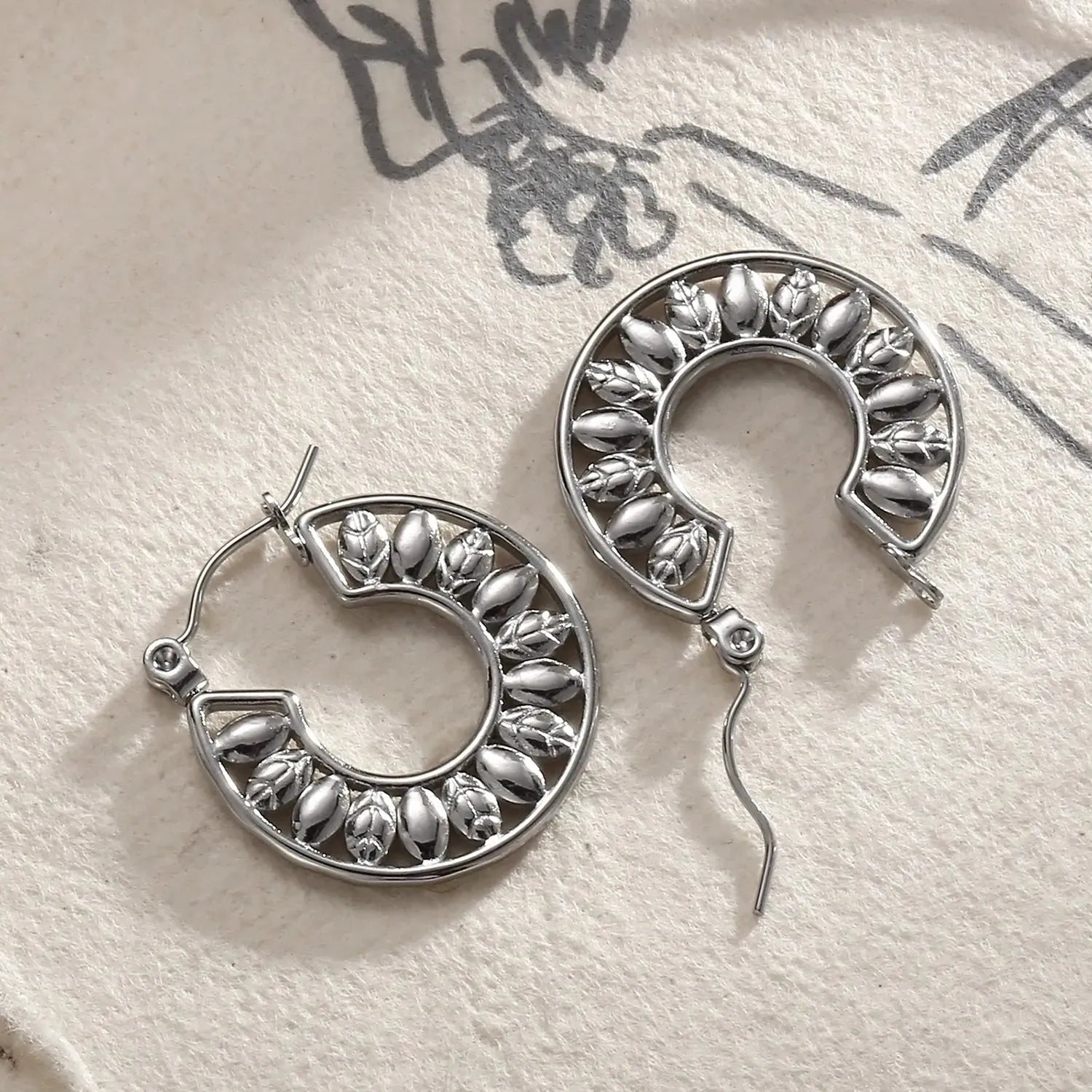 Stainless Steel Cutout Leaf Shape Huggie Earrings Earrings - Tophatter Daily Deals