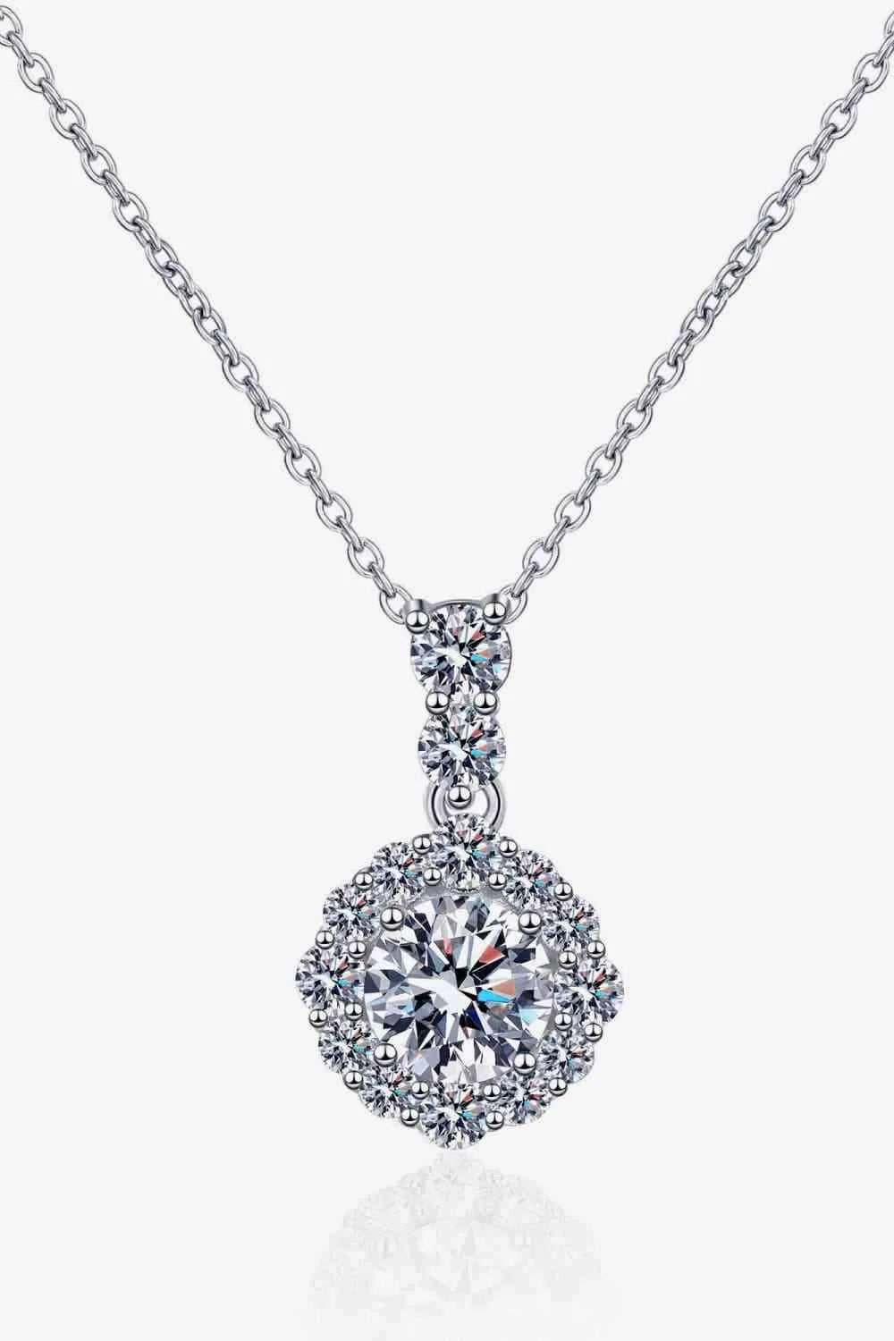 1 Carat Moissanite 925 Sterling Silver Necklace Silver One Size Moissanite - Tophatter Daily Deals