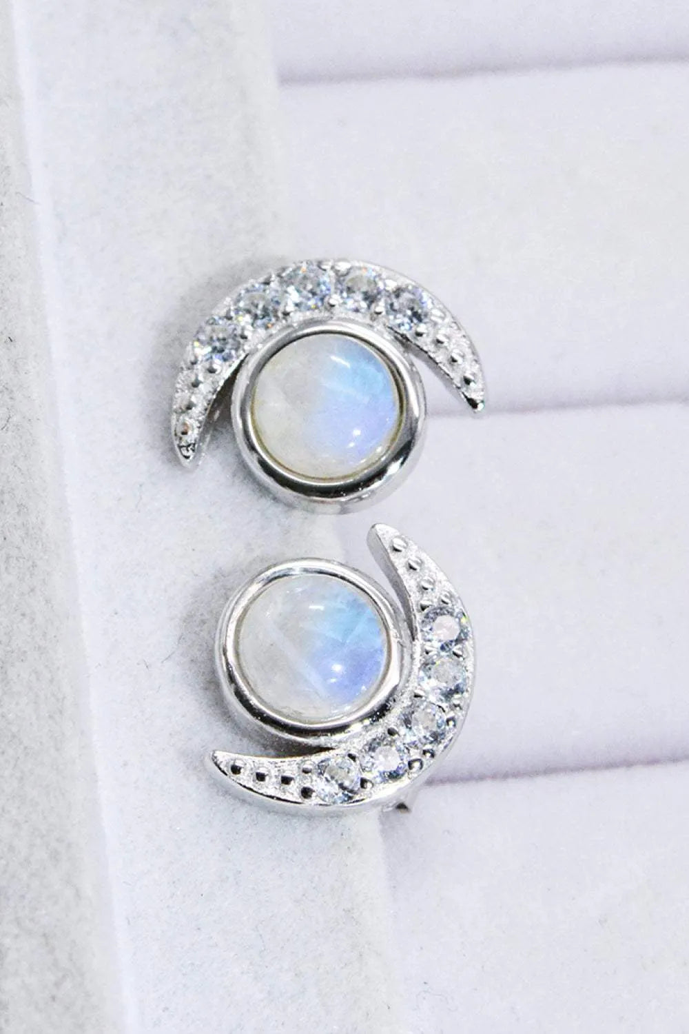 925 Sterling Silver Moonstone Stud Earrings Moonstone - Tophatter Daily Deals