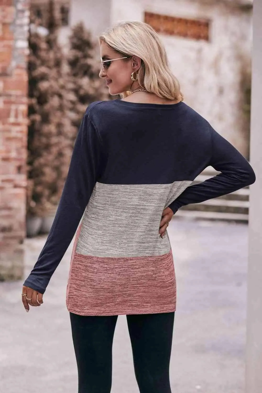 Color Block Twisted Detail Long Sleeve Top Blouses - Tophatter Daily Deals