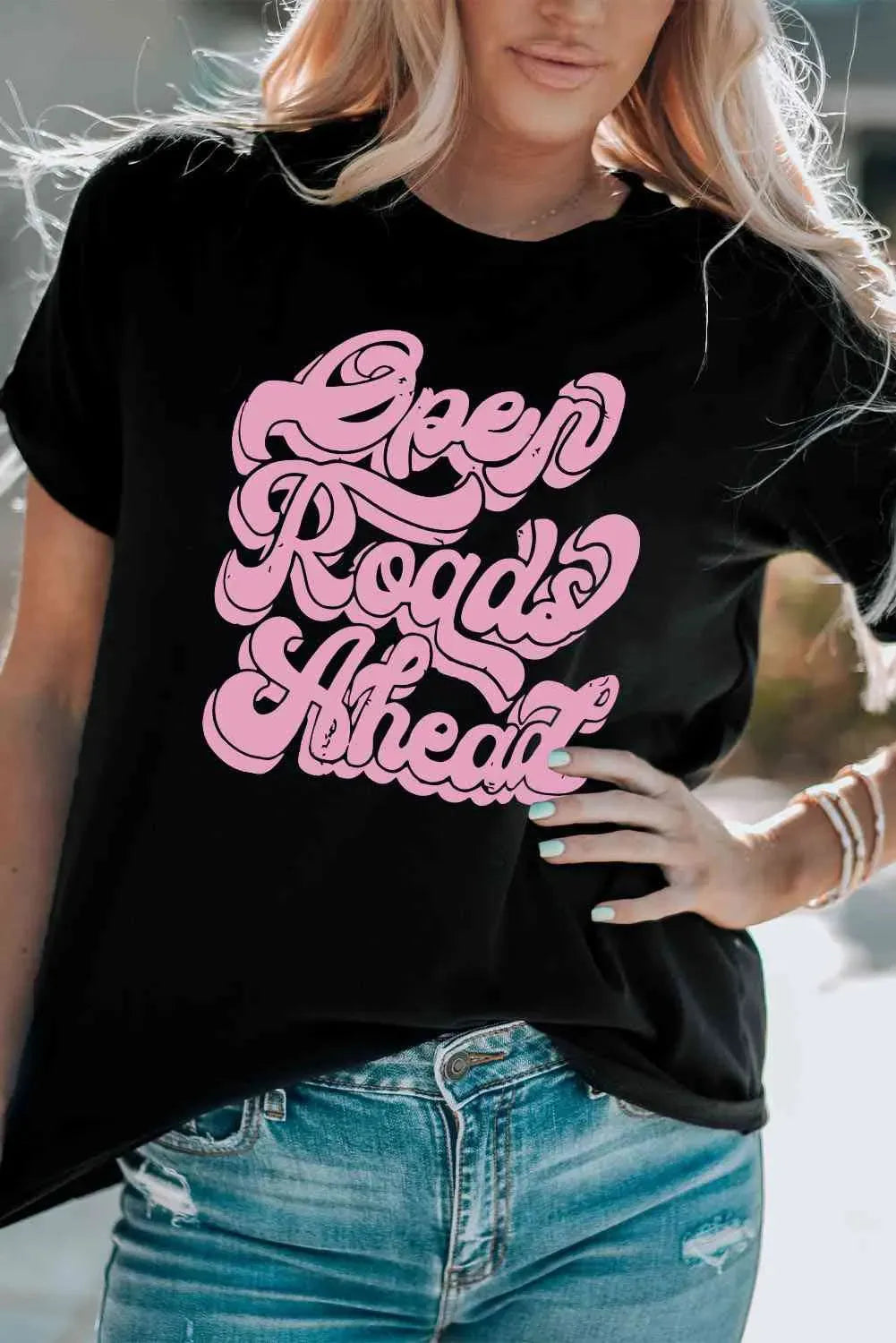 Round Neck Short Sleeve OPEN ROADS AHEAD Graphic Tee Women's T-Shirts - Tophatter Daily Deals