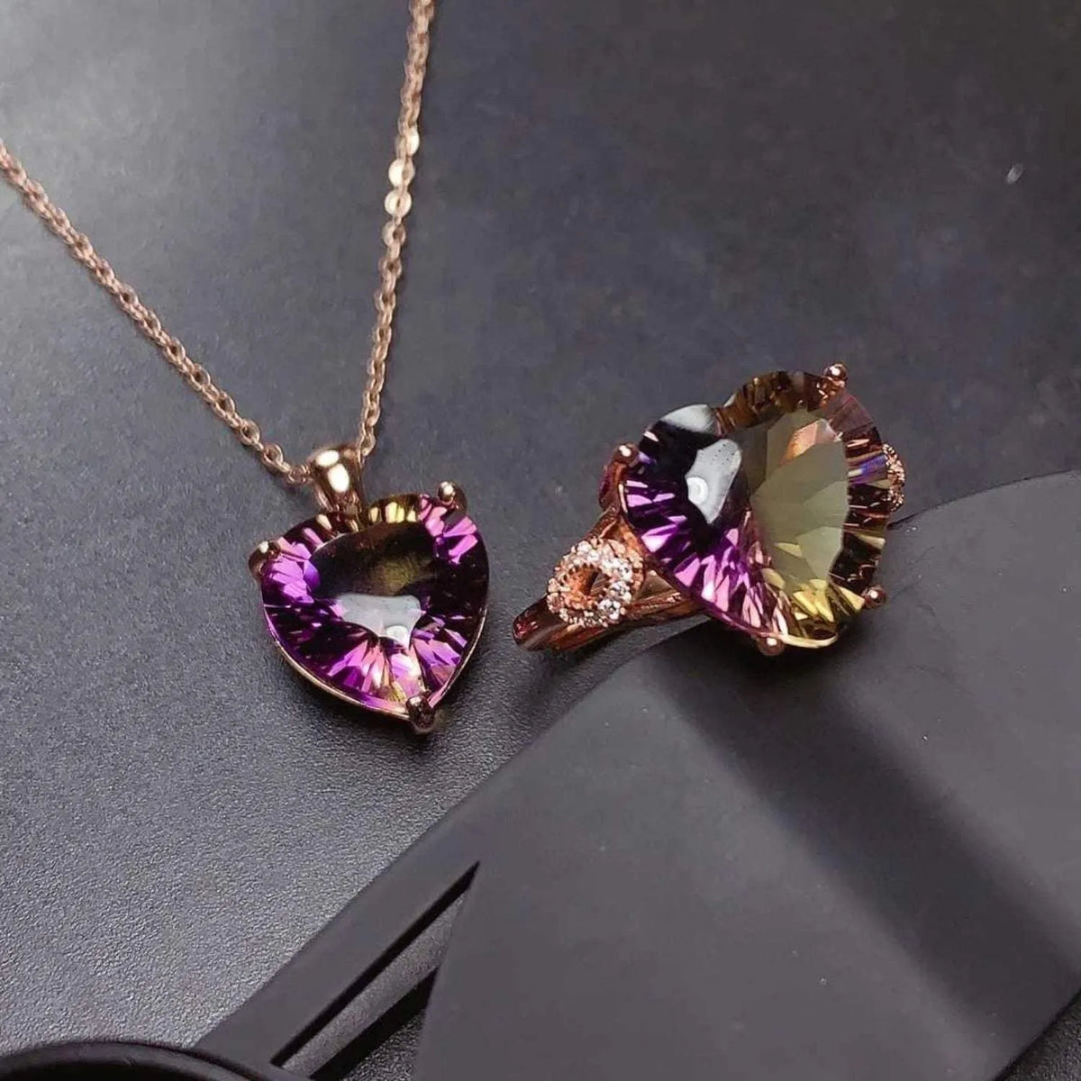 Rose Gold-Plated Artificial Gemstone Heart Ring Rings - Tophatter Daily Deals
