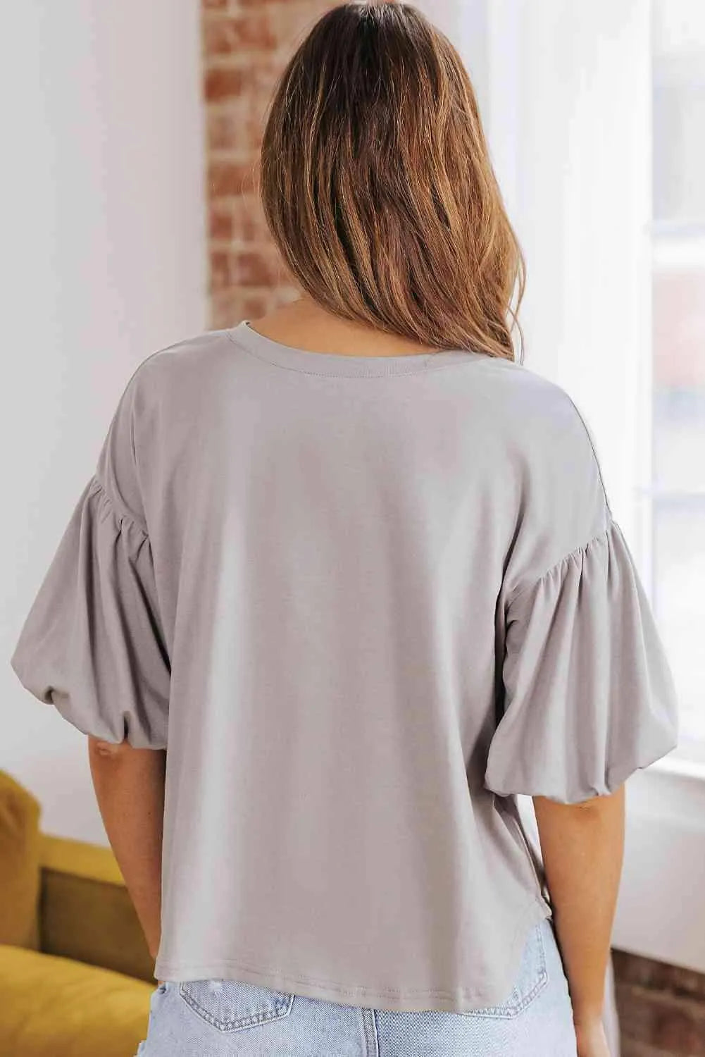 Puff Sleeve Curved Hem Blouse Blouses - Tophatter Daily Deals