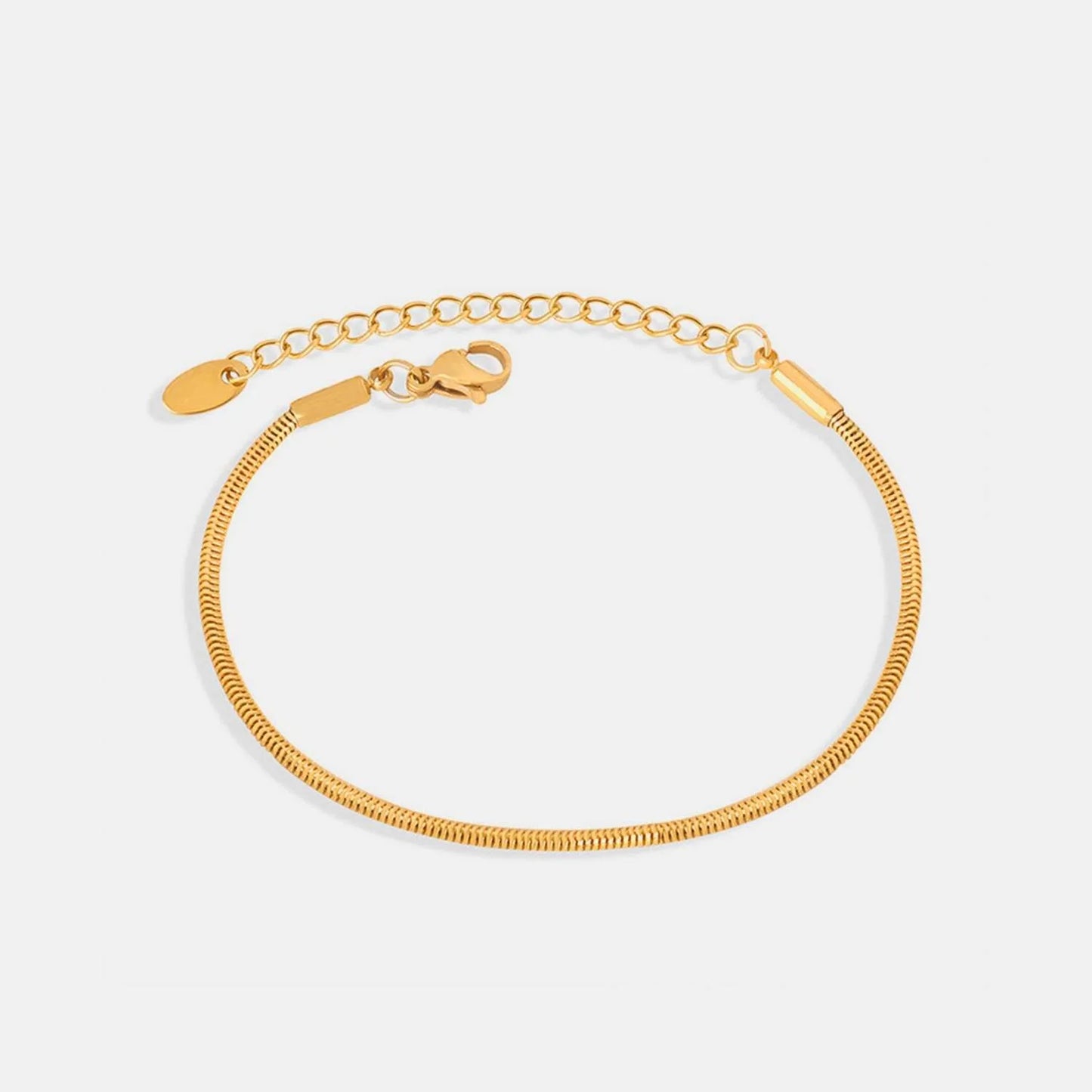18K Gold-Plated Minimalist Bracelet Bracelets - Tophatter Daily Deals