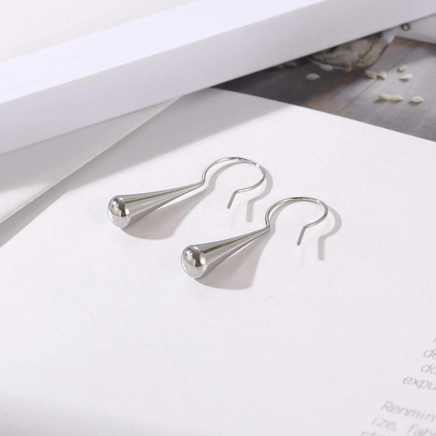 Stainless Steel Geometric Earrings Earrings - Tophatter Daily Deals