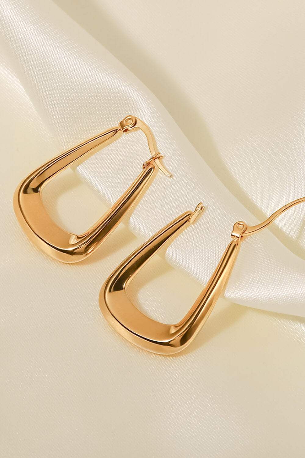 18K Gold-Plated Geometric Earrings Earrings - Tophatter Daily Deals