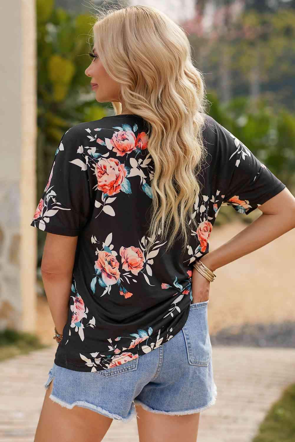 Floral Round Neck Short Sleeve Tee Women's T-Shirts - Tophatter Daily Deals