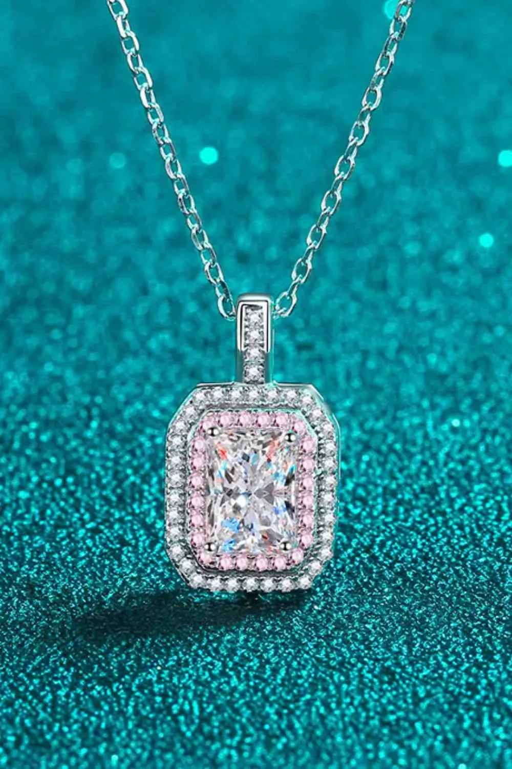 1 Carat Moissanite Geometric Pendant Chain Necklace Silver One Size Moissanite - Tophatter Daily Deals