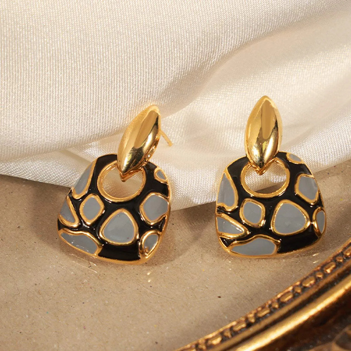 Copper Oil Drip Earrings Earrings - Tophatter Daily Deals