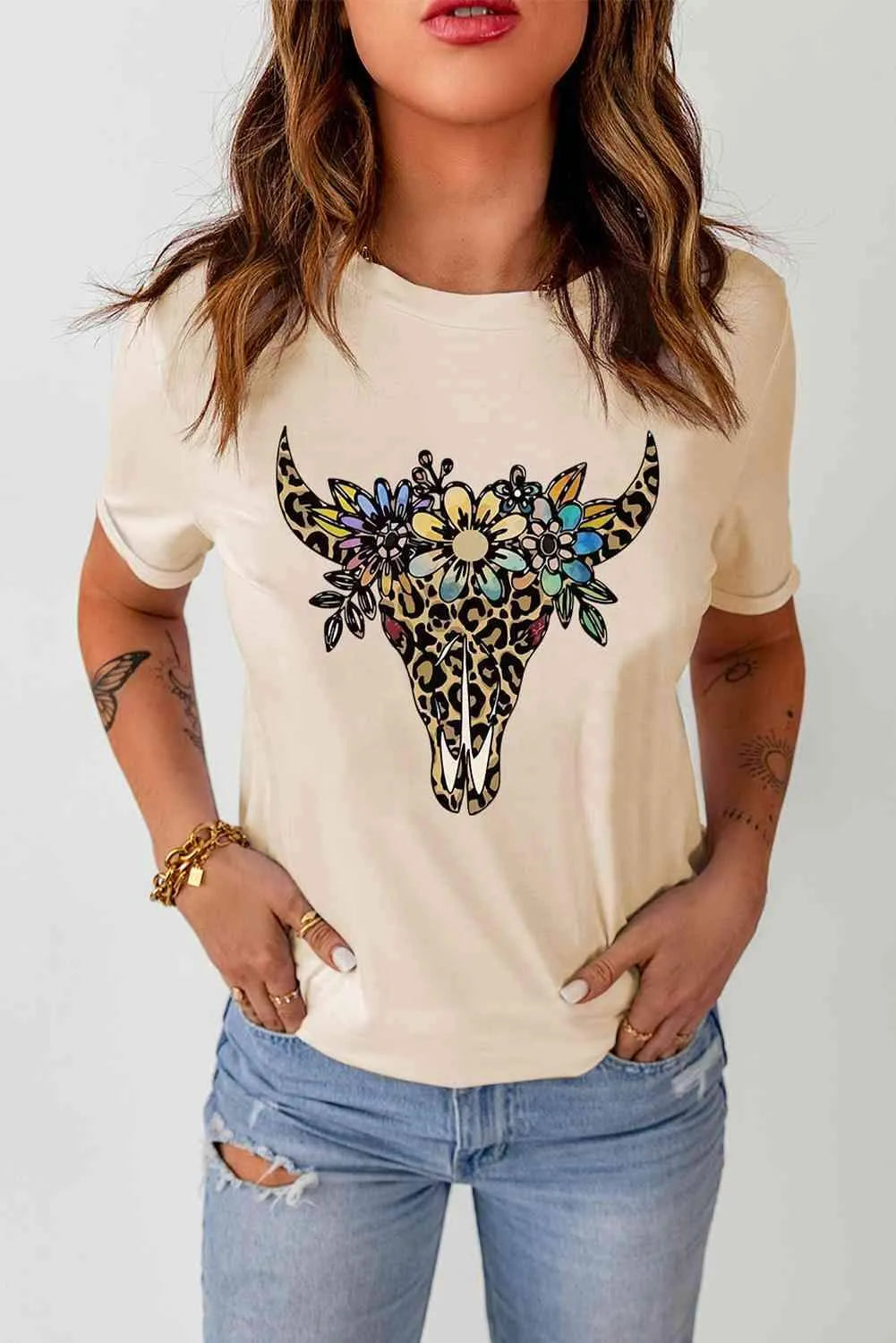 Graphic Cuffed Short Sleeve Crewneck Tee Cream Women's T-Shirts - Tophatter Daily Deals