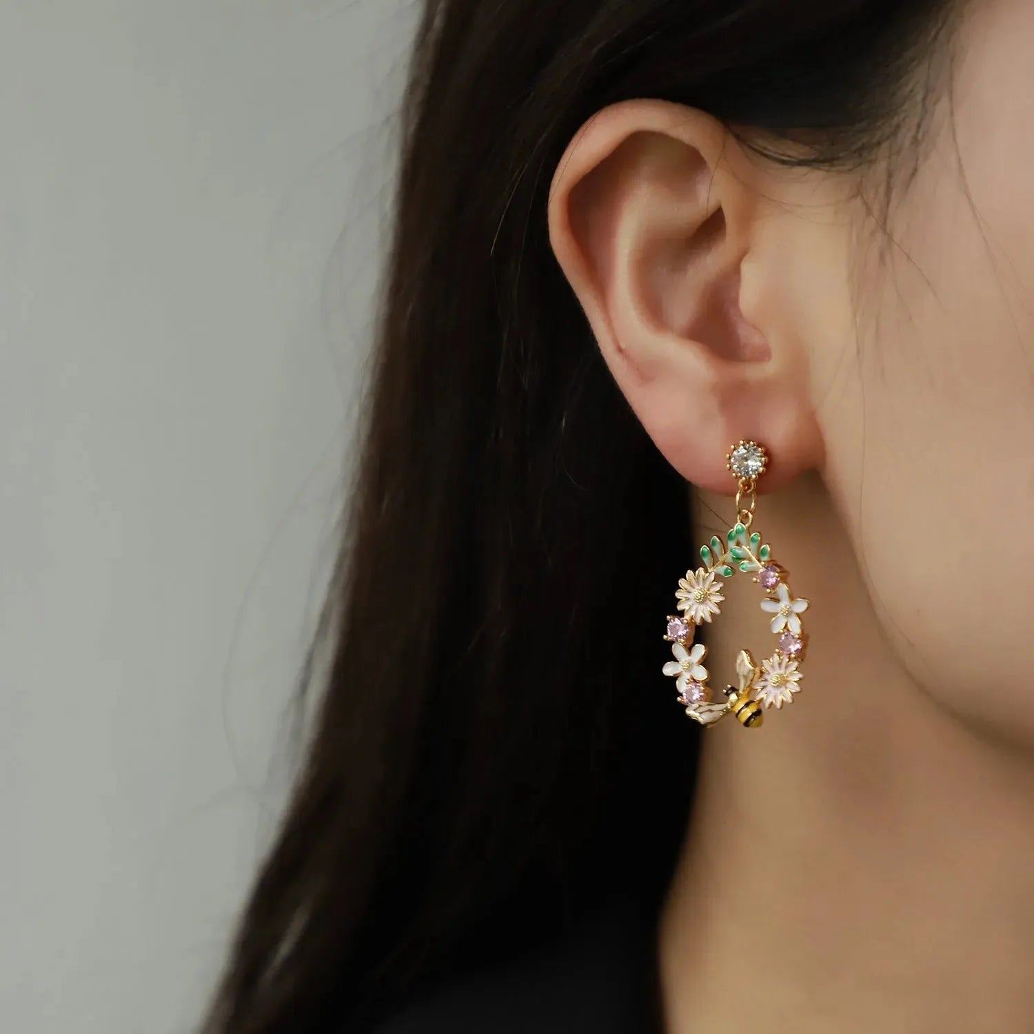 Wreath Shape Zircon Gold-Plated Earrings Earrings - Tophatter Daily Deals