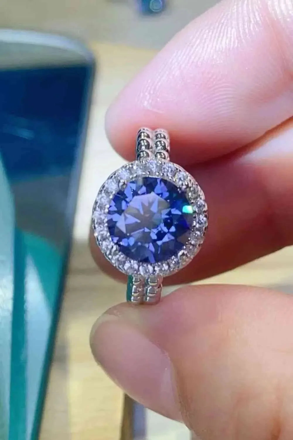 Let It Go 2 Carat Moissanite Ring Moissanite - Tophatter Daily Deals