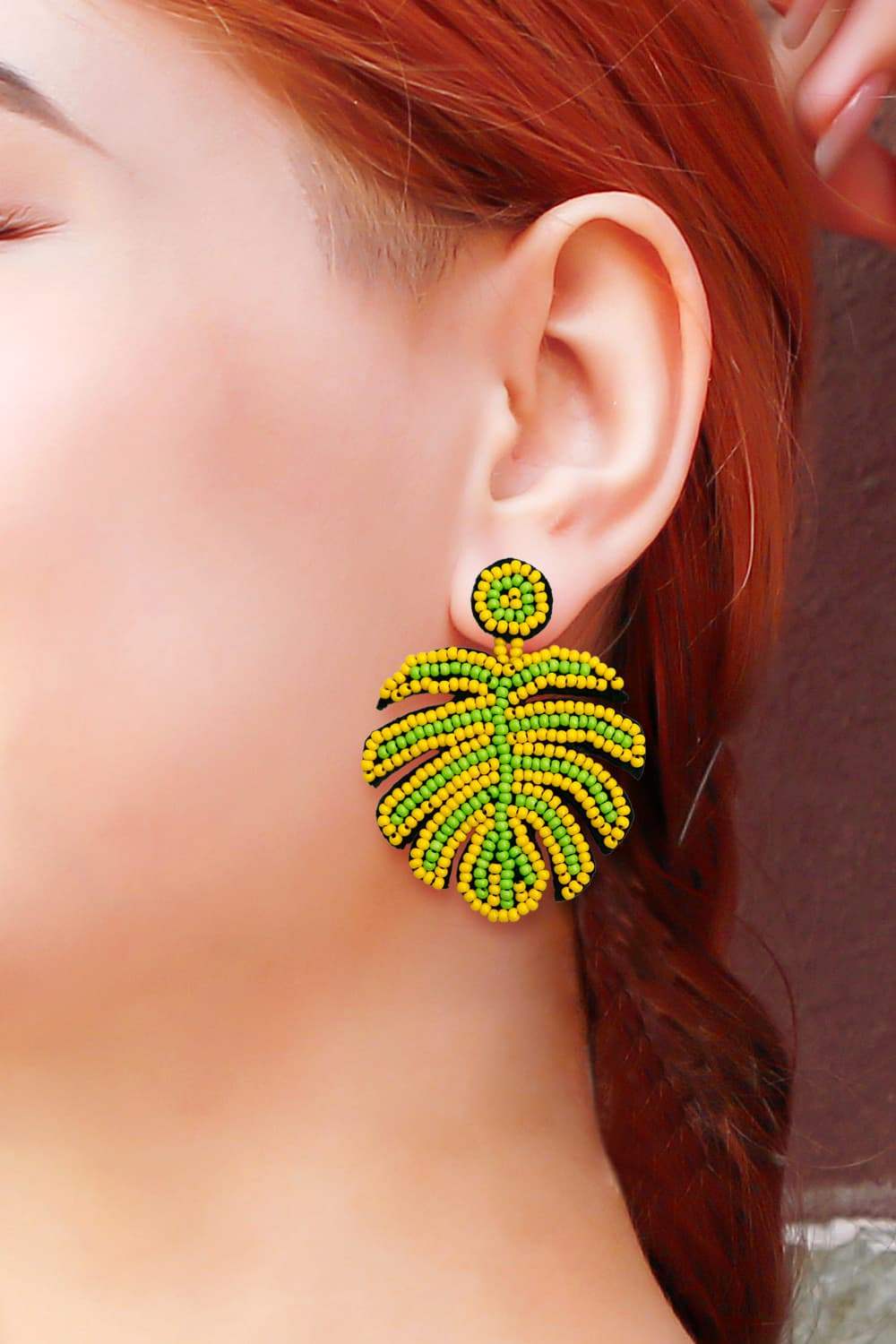 Beaded Banana Leaf Earrings Earrings - Tophatter Daily Deals