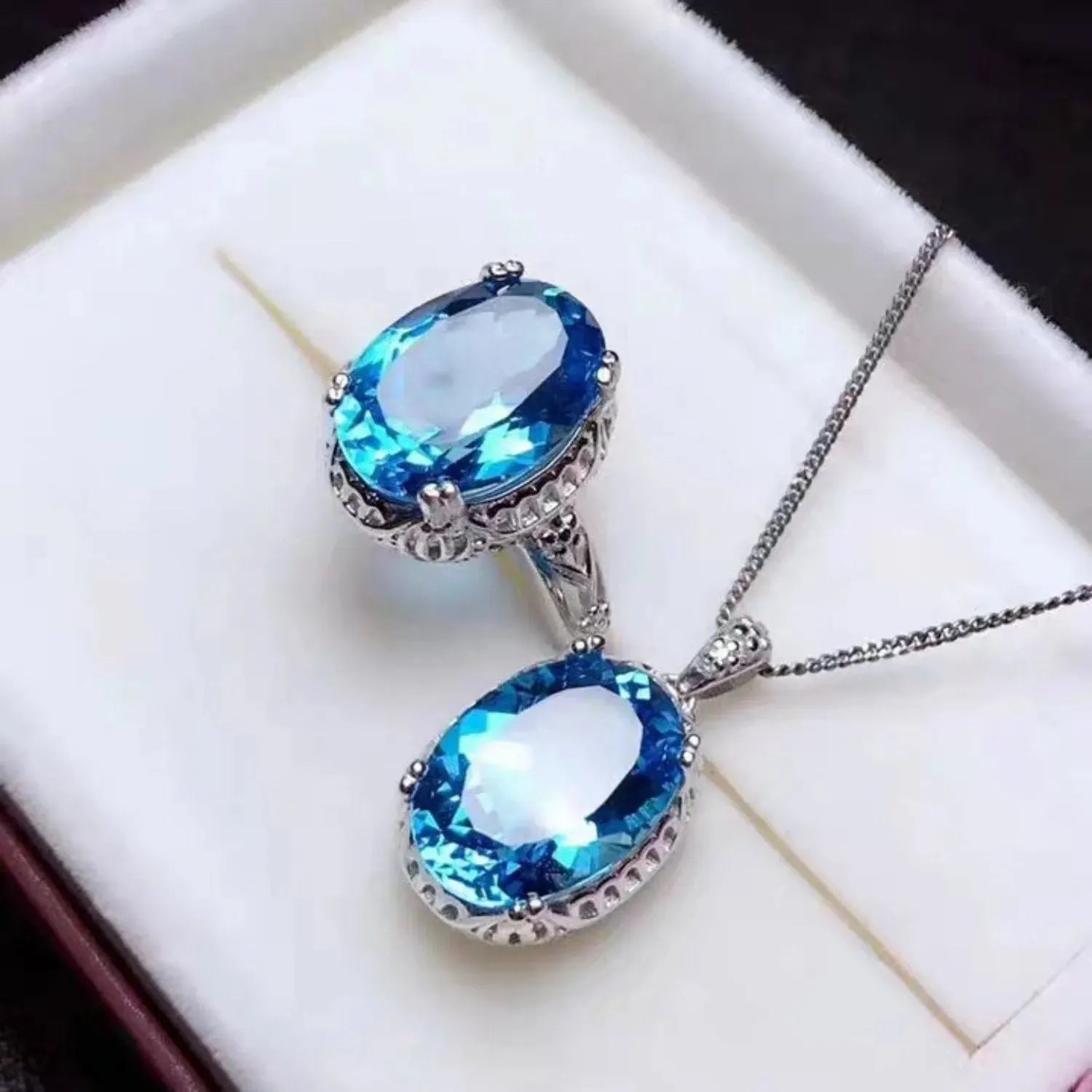 Platinum-Plated Artificial Gemstone Ring Rings - Tophatter Daily Deals