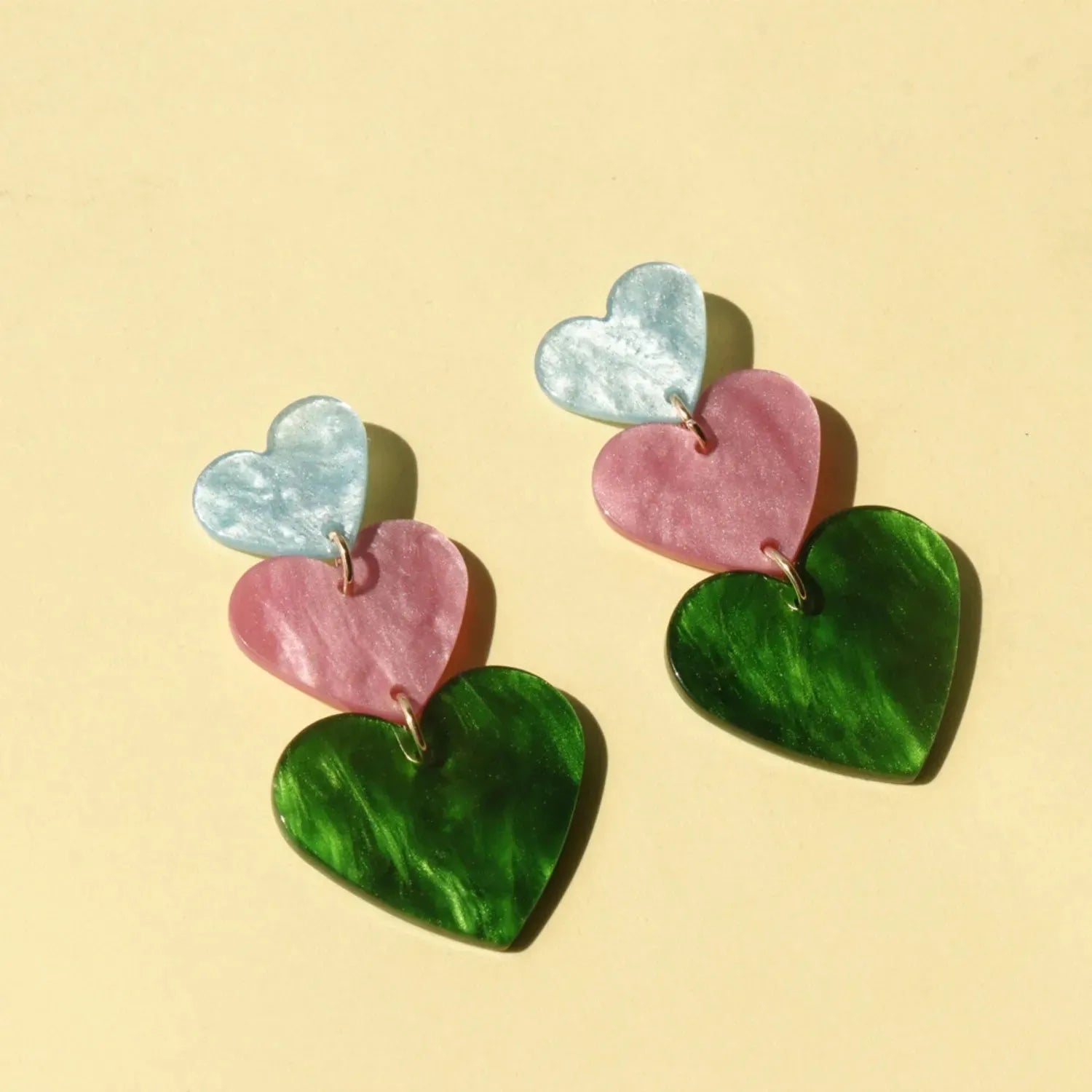 Acrylic Heart Dangle Earrings Mid Green One Size Earrings - Tophatter Daily Deals