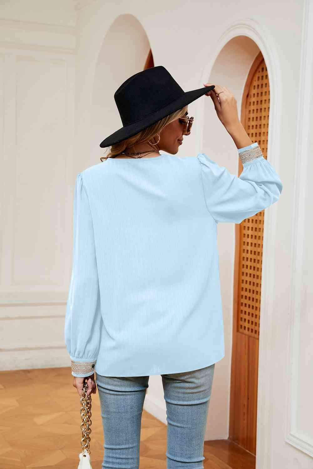 Contrast Puff Sleeve Blouse Blouses - Tophatter Daily Deals