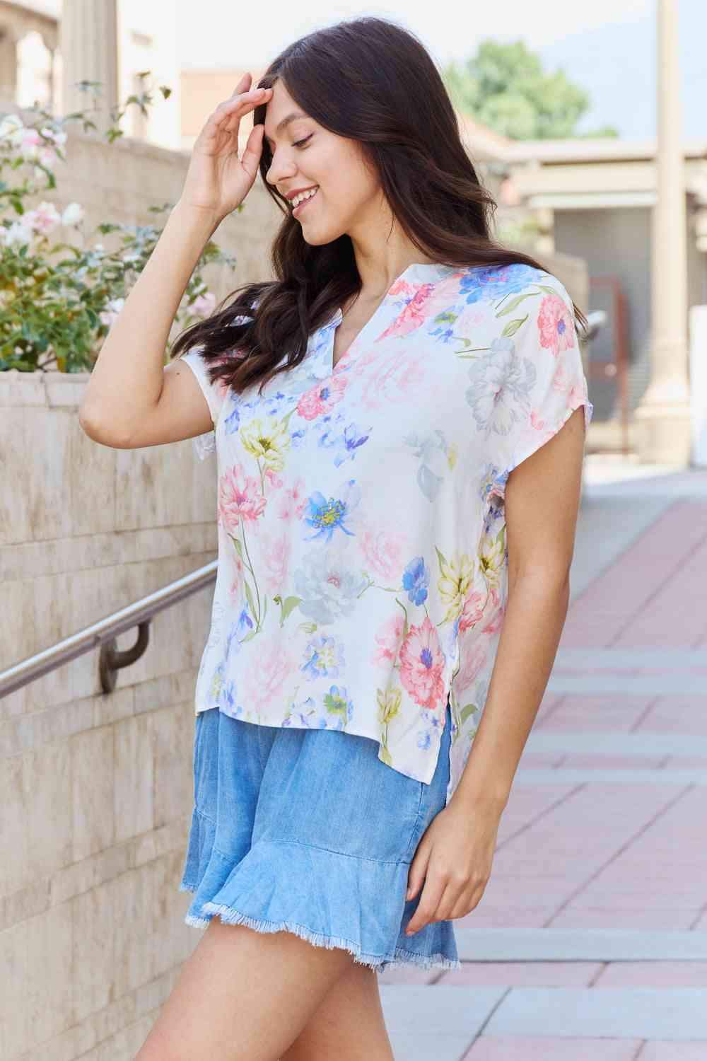 White Birch One And Only Full Size Short Sleeve Floral Print Top Blouses - Tophatter Daily Deals