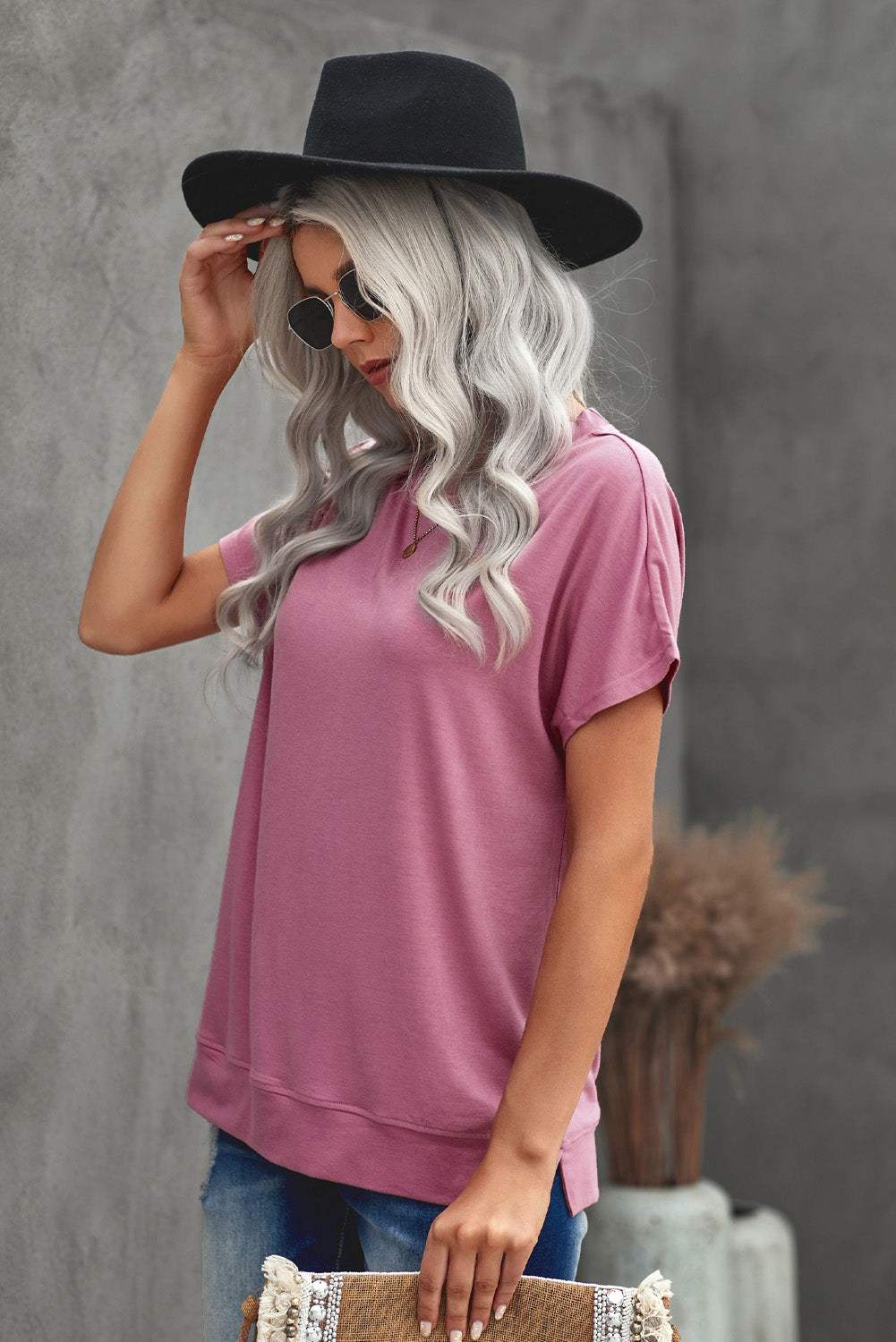 Round Neck Short Sleeve Solid Color Tee Women's T-Shirts - Tophatter Daily Deals