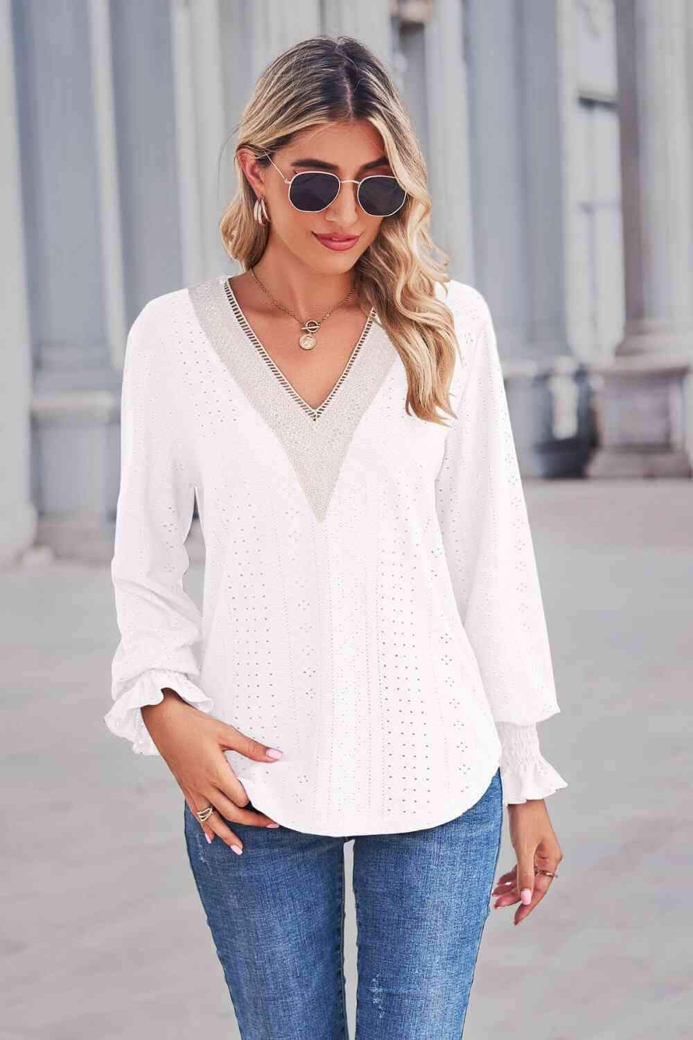 Contrast V-Neck Flounce Sleeve Top Blouses - Tophatter Daily Deals