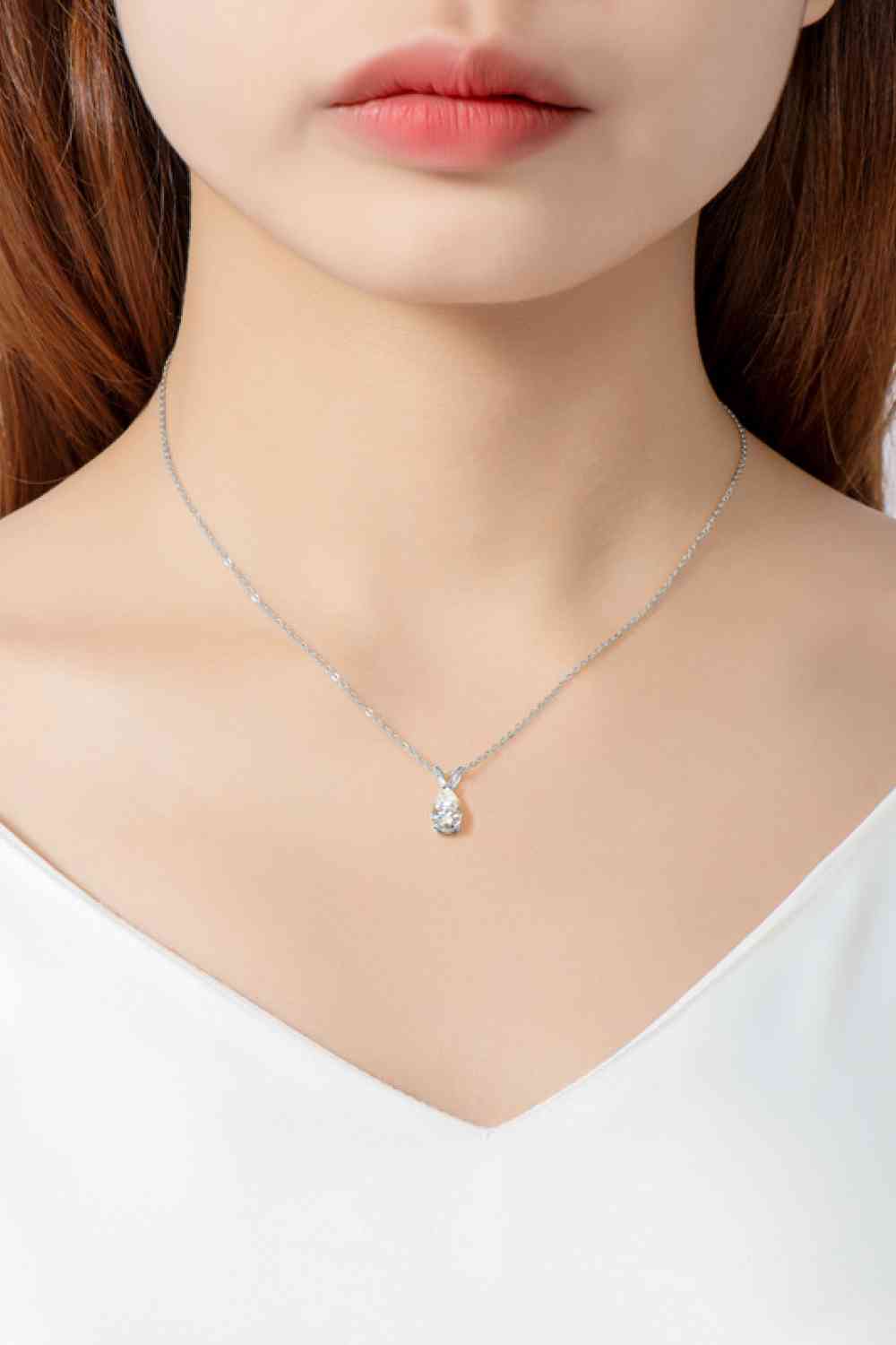 1.5 Carat Moissanite Pendant 925 Sterling Silver Necklace Moissanite - Tophatter Daily Deals