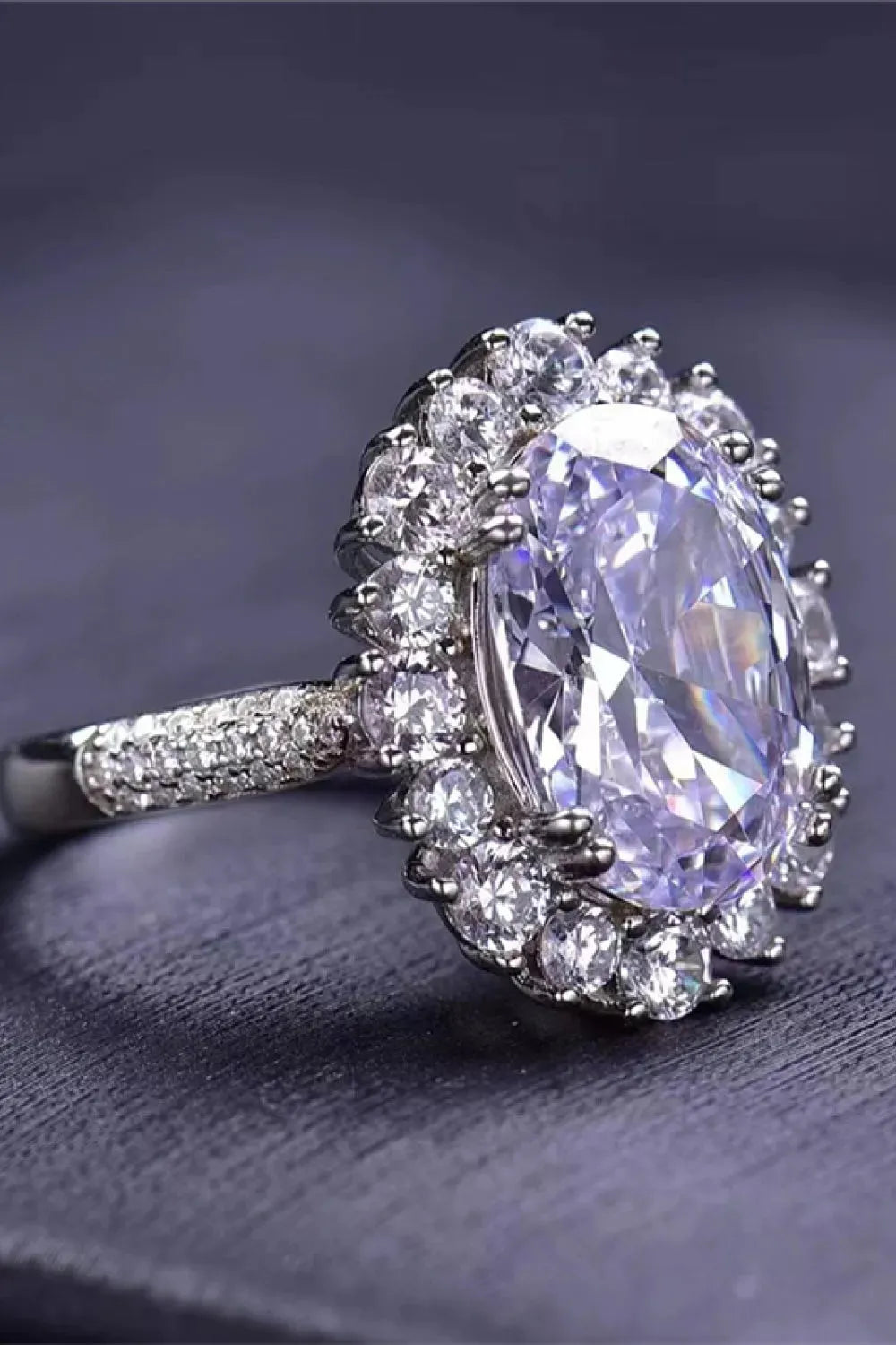8 Carat Oval Moissanite Ring Moissanite - Tophatter Daily Deals