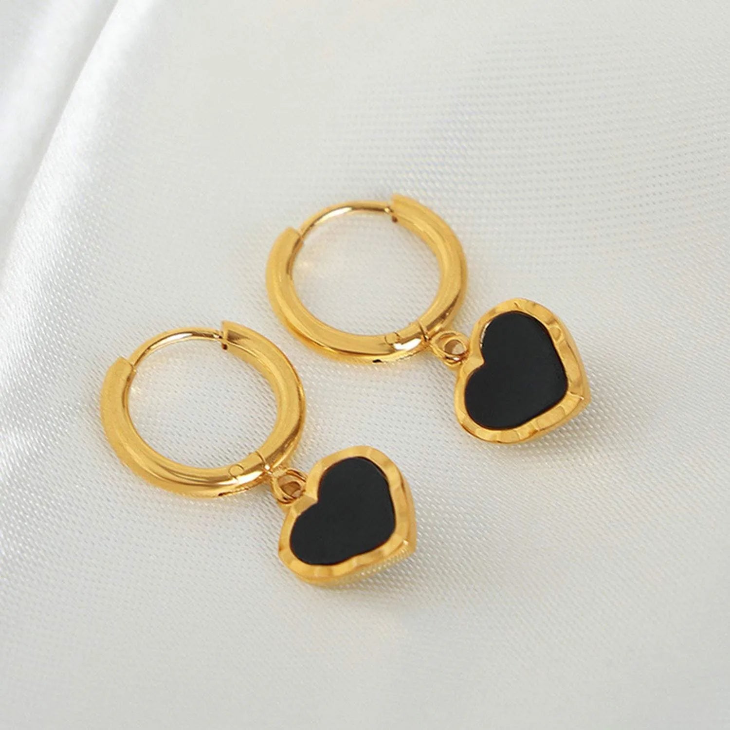18K Gold-Plated Heart Drop Earrings Earrings - Tophatter Daily Deals
