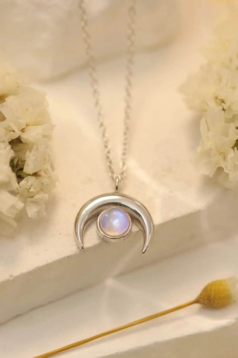 High Quality Natural Moonstone Moon Pendant 925 Sterling Silver Necklace Moonstone - Tophatter Daily Deals